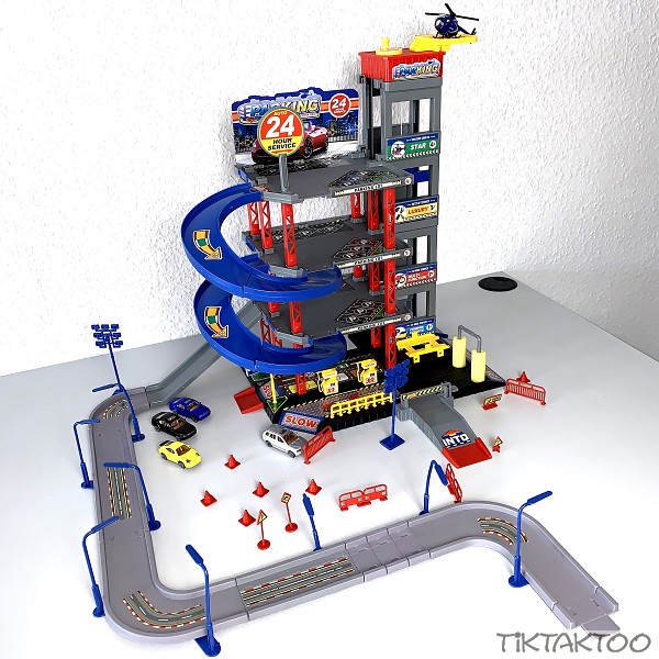 4 Ebenen Parkgarage mit 4 Autos, Hubschrauber & Spielstrasse - TikTakToo